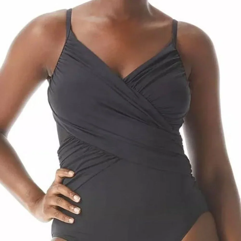 Coco Reef 8 Contours 32C/D Sterling Bra-Sized One-Piece Ruched Butt Swimsuit - Picture 8 of 8